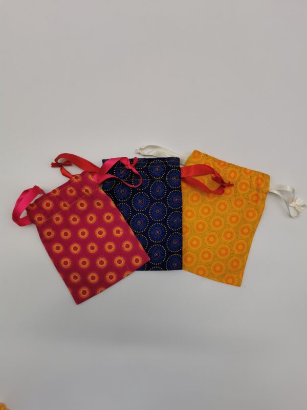 Lot de 3 pochettes simple 12x16 cm (rose, bleue, jaune)