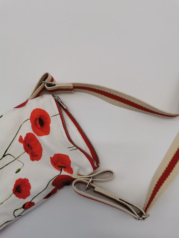 Pochette téléphone coquelicots intérieur blanc sangle blanche dorée rouge – Image 3