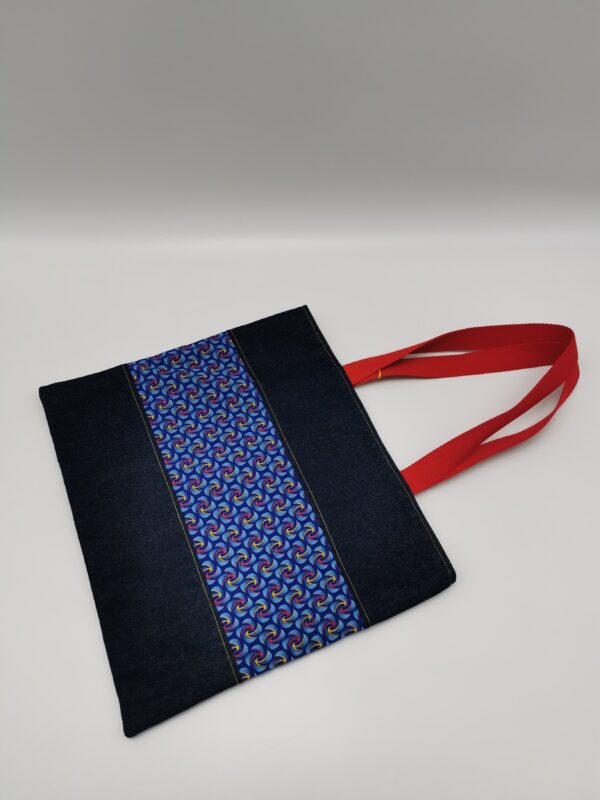 Tote bag 3 bandes doublé bleu jean 39 x 35 cm brodé arbre de vie – Image 3