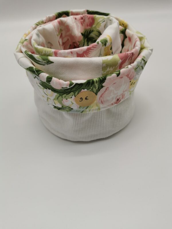Lot 3 Paniers déco ronds floral pastel blanc 10 cm 13 cm et 16 cm – Image 4