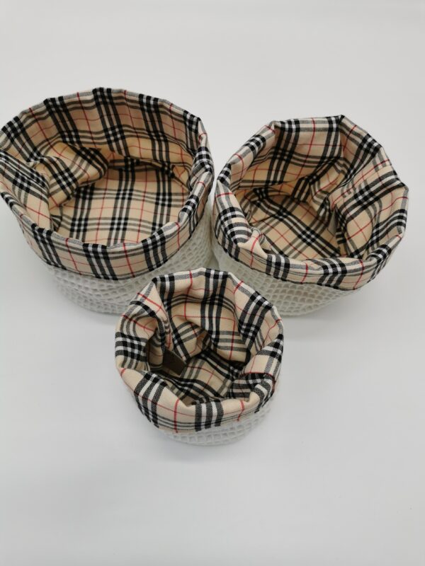 Lot 3 Paniers salle de bain ronds burberry crème 10 cm 13 cm et 16 cm – Image 3