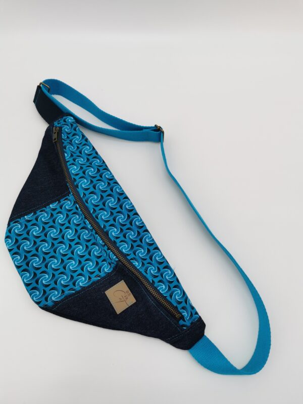 Sac banane bandoulière réglable en denim bleu et tissu bleu turquoise – Image 2