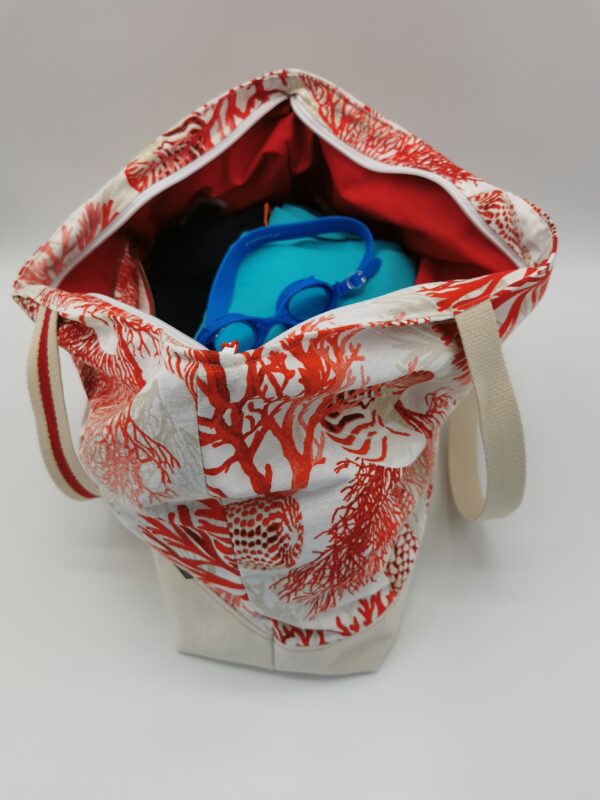 Sac de plage zippé océanique rouge intérieur tissu enduit rouge 60 x 36 cm – Image 6