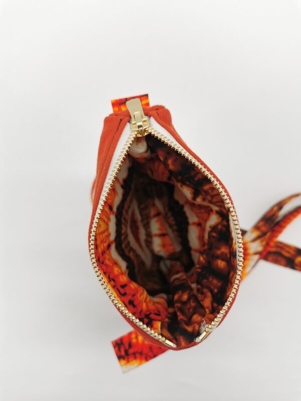 Pochette téléphone Visage 2025  orange terracotta 22 x 13 x 3 cm – Image 6