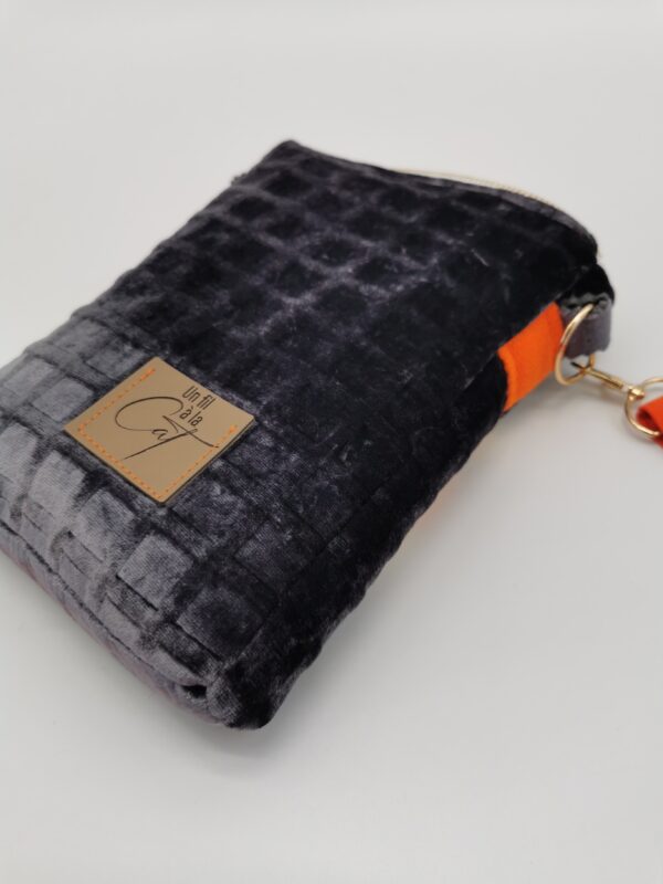 Pochette téléphone Visage 2025  orange city 20 x 14 x 3 cm – Image 7