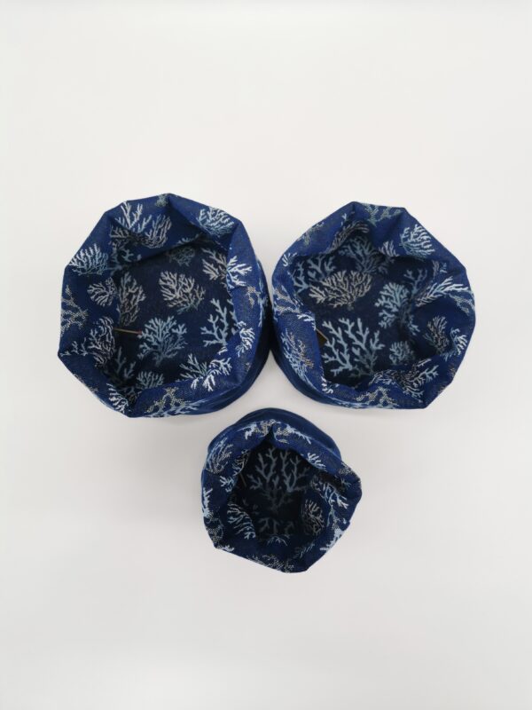 Lot 3 Paniers déco ronds Collection Océanique Corail bleu marine diamètres 10 cm 13 cm et 16 cm – Image 2