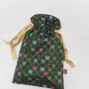 Pochette de Noël doublée motifs noël fond vert 27 x 42 cm